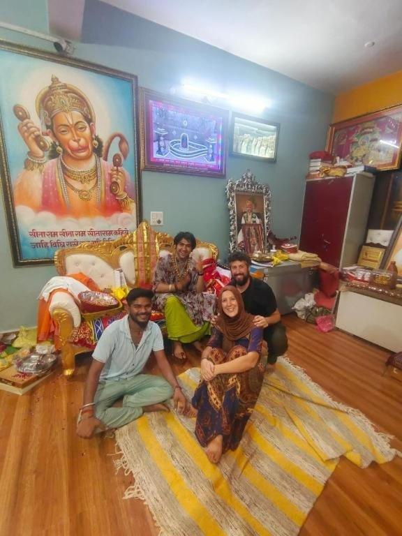 Backpackers Karma Home Stay ขชุราโห ภายนอก รูปภาพ